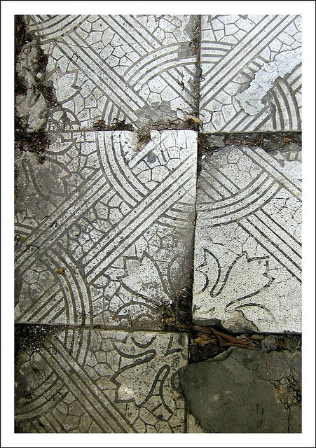 Alte Fliesenplatten