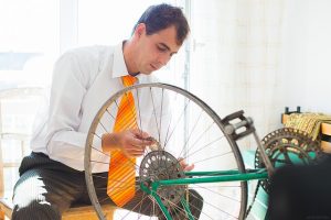 Faire Preise: Die Fahrradreparatur