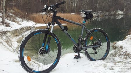 im Winter sicher Radfahren