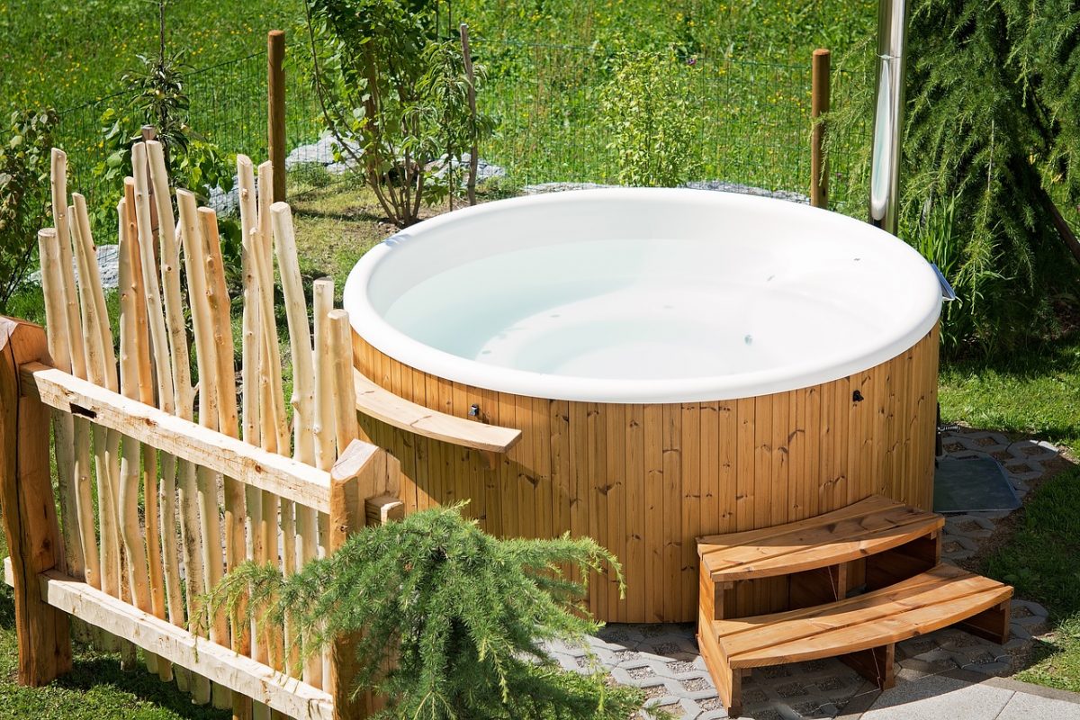 Whirlpool-im-Garten