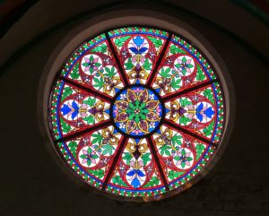 Ein bleiverglastes Oberlichtfenster sind sehr auffallend!