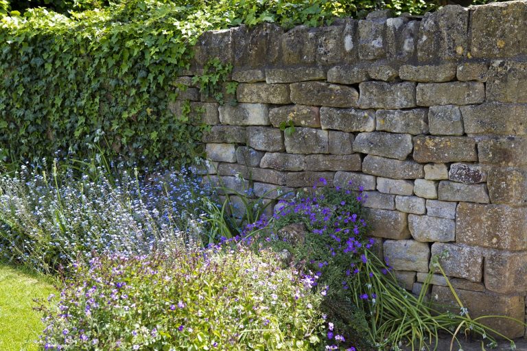 Gartenwand aus Limestone