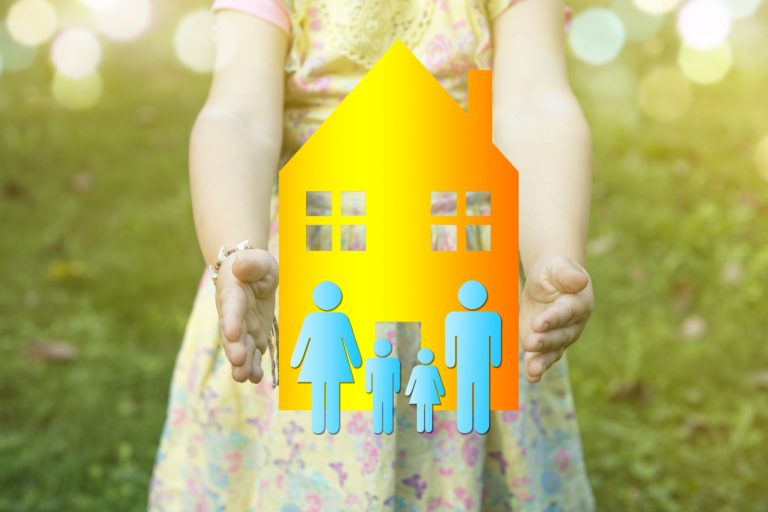 Das neue Baukindergeld soll Familien dazu motivieren, mehr Immobilien zu kaufen oder bauen.