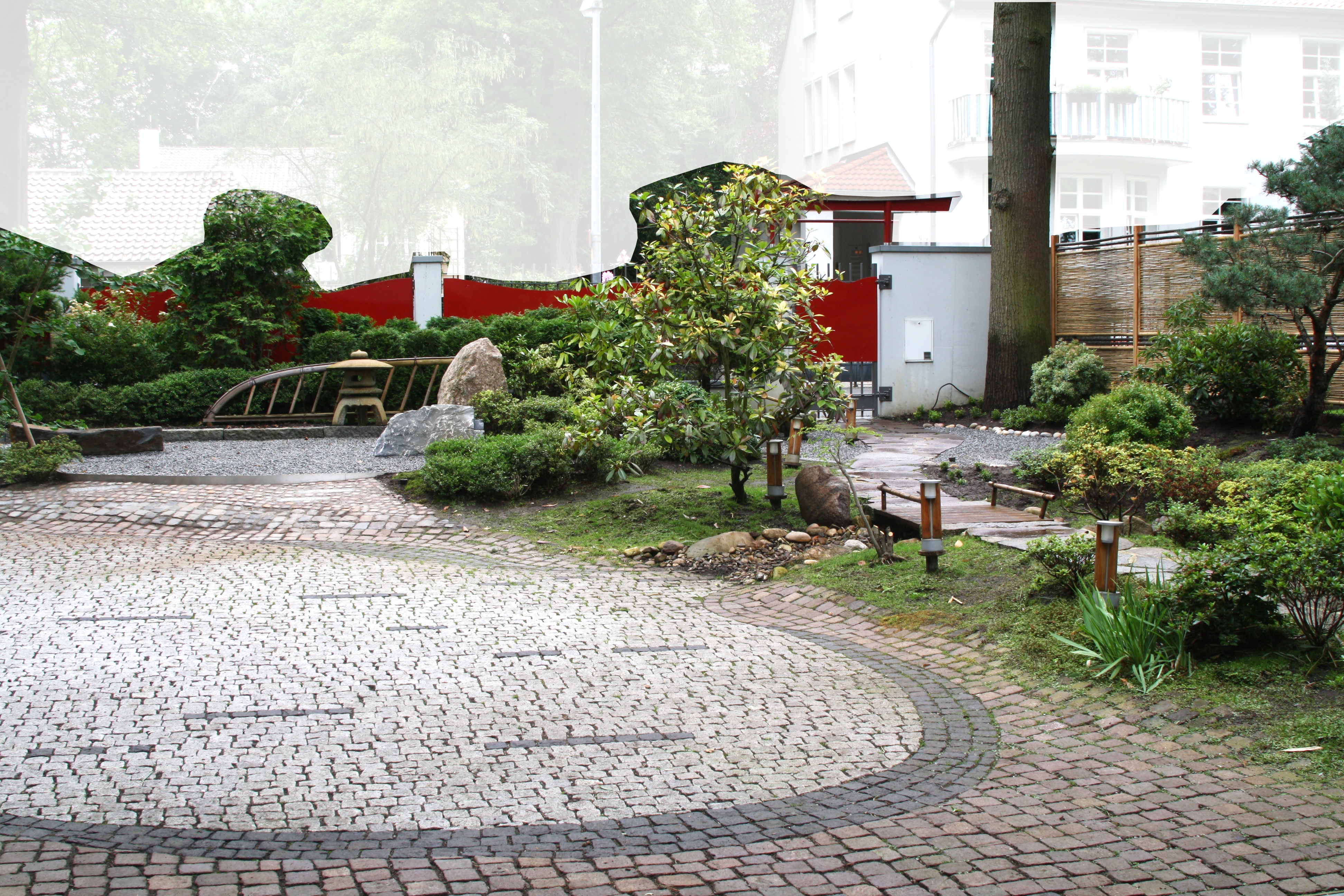 Ein Garten im japanischen Stil.