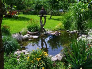 Die richtige Teichfolie gehört zu einer sorgfältigen Gartenbauplanung!