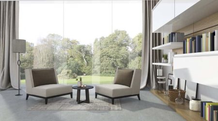 Modernes Wohnzimmer mit rahmenlosen Panoramafenstern, die einen ungehinderten Blick ins Grüne ermöglichen.