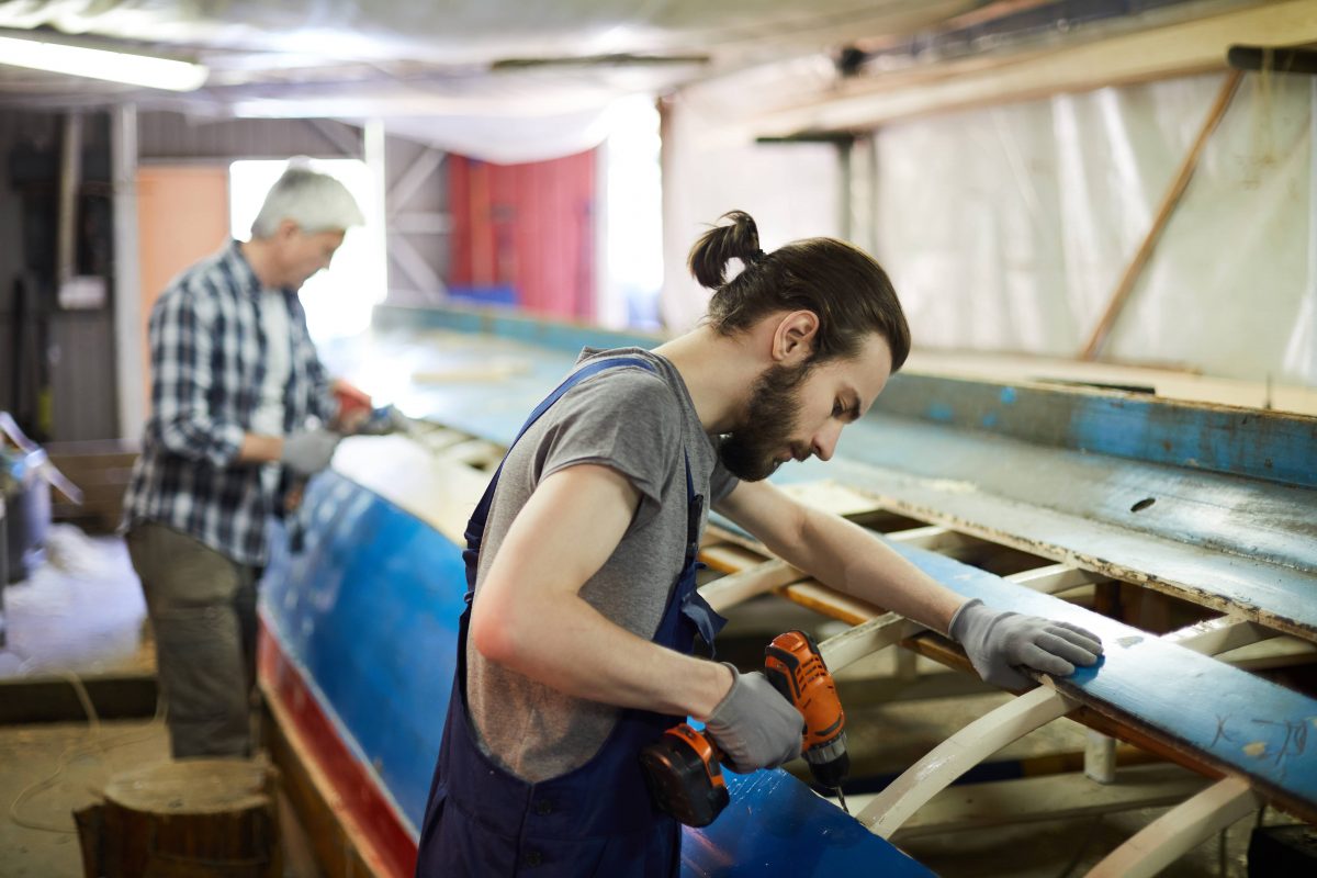 Beruf Holztechniker » Ausbildung, Aufgaben & Gehalt