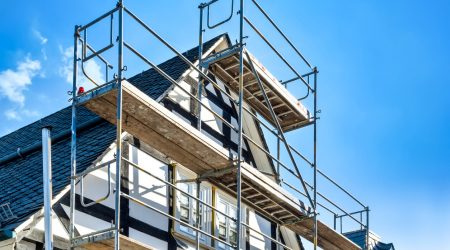 Baugerüst an einem Haus