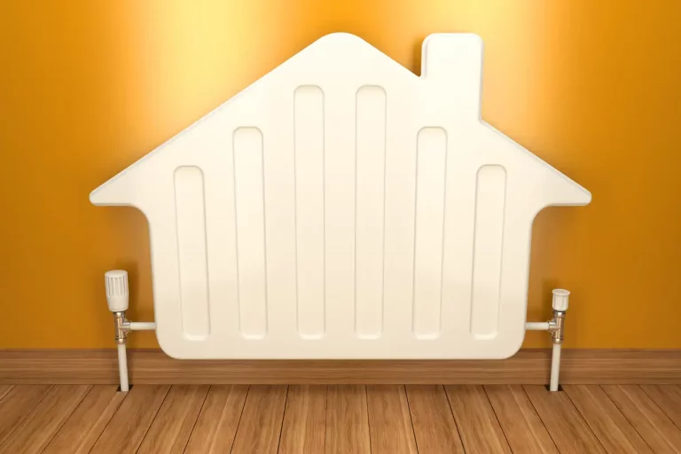 Heizkörper in Form eines Hauses