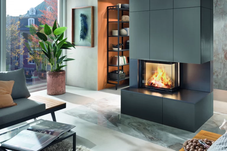 Umweltfreundliches Heizen mit einem Kamin im stilvollem Zuhause