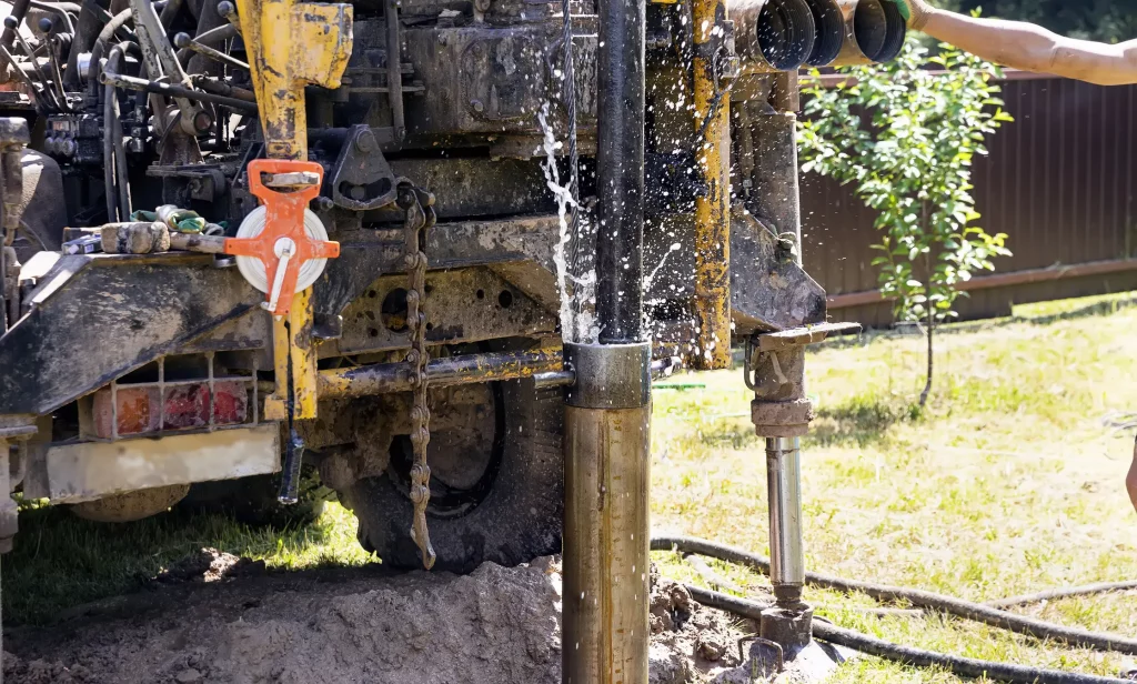 Brunnen bohren Kosten Was kostet ein Brunnen im Garten?