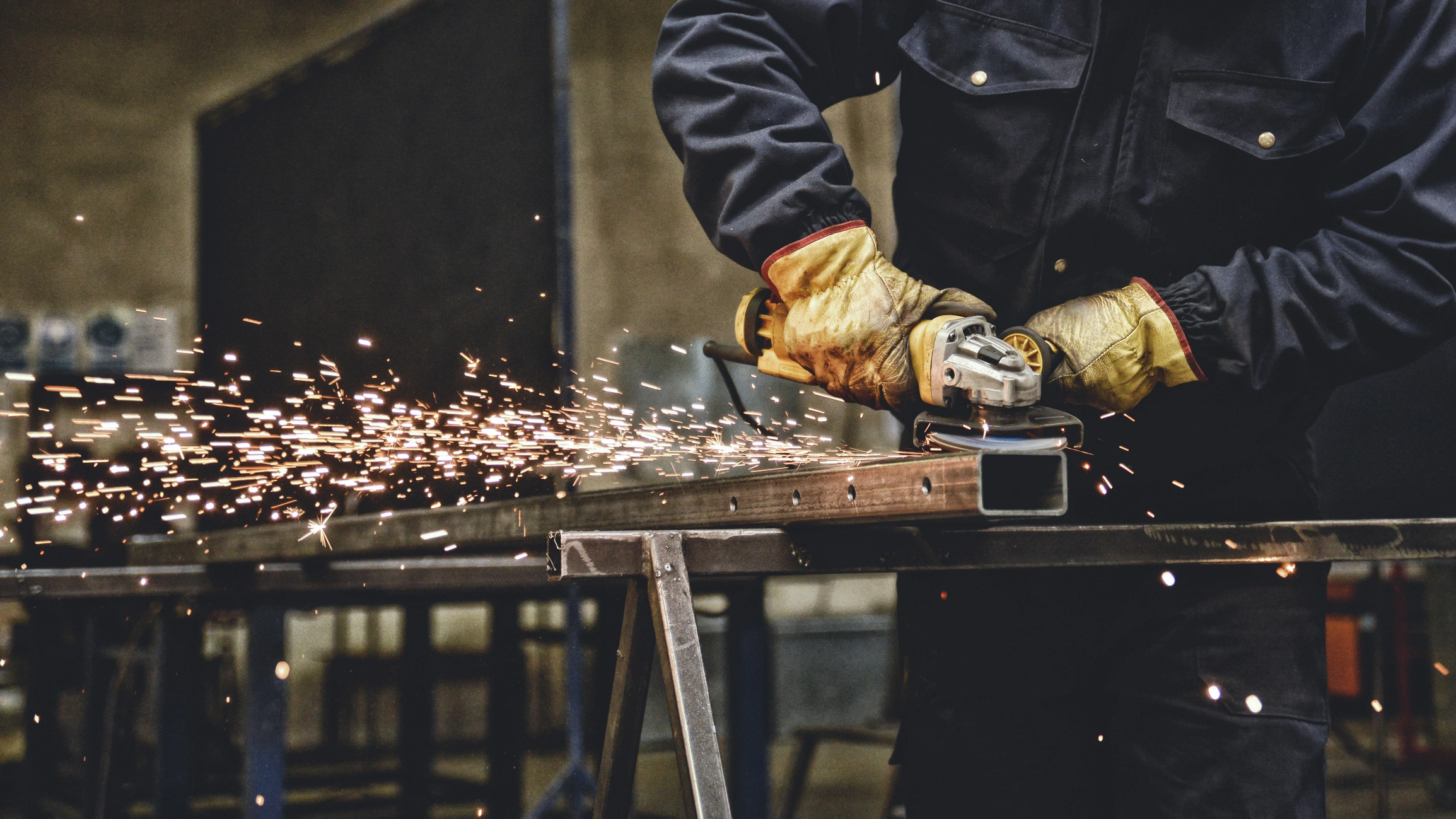 Schlosser » Berufsbild, Ausbildung & Fachbereiche