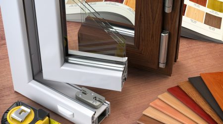 Holzfenster und Kunststofffenster