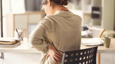 rueckenschmerzen-richtige-hilfe